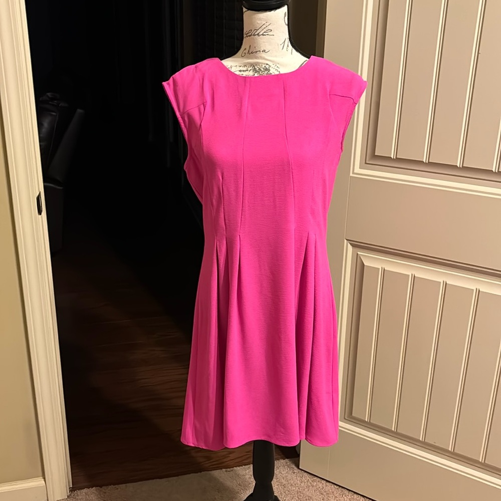 Short sleeve Pink dress,